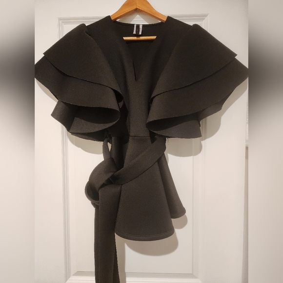 Black Peplum Top - EXCELLENT condition - Picture 10 of 10